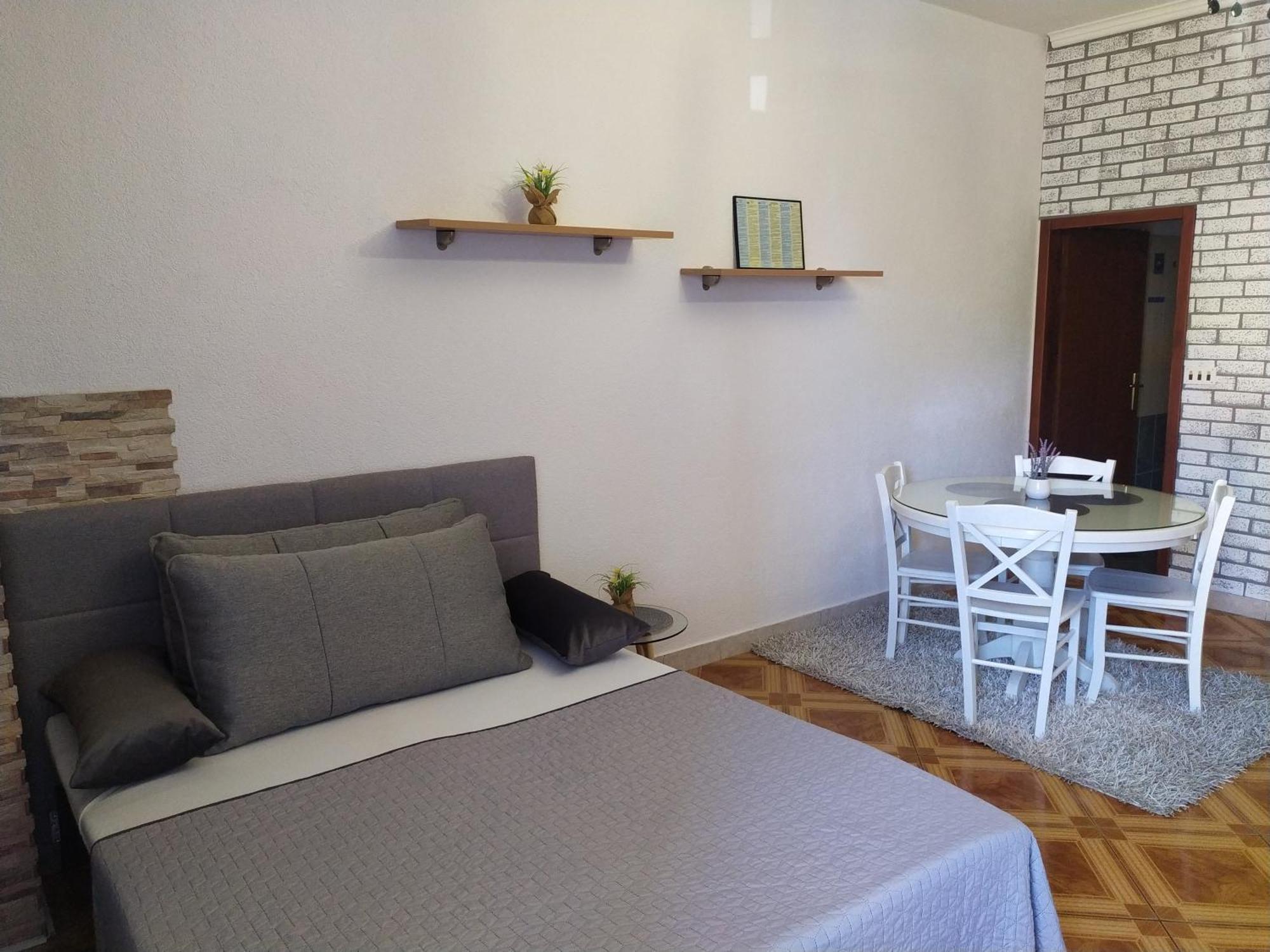 Apartman Mia Макарска Экстерьер фото